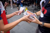 Apple có thể đặt dấu chấm hết cho iPhone xách tay ở Việt Nam