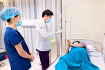 Hoại tử mông vì nghiện tiêm filler