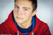 Người mẹ ảnh hưởng đến thời điểm dậy thì của con cái như thế nào?