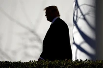 Nhiều đồng minh thân cận quay lưng với Tổng thống Trump