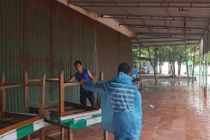 Tàu cá bị chìm do ảnh hưởng bão số 2