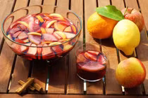 Tránh hại sức khỏe từ trào lưu rượu hoa quả