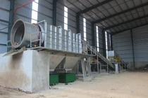 Điện Biên: Xử lý vỏ lọ văcxin, hóa chất, kim tiêm 