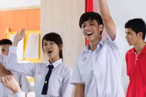 Cùng con vượt tuổi "ẩm ương": Tuyệt đối không so sánh con với ai!