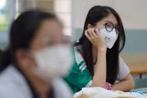 Năm nay, điểm chuẩn nhiều ngành, trường tăng vọt, ngoài dự đoán của thí sinh khi đặt nguyện vọng. Ảnh minh họa: Chí Hùng.