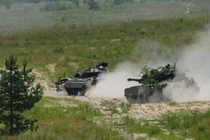 Quân đội Ukraina liên tiếp tiến hành các cuộc diễn tập tái chiếm Crimea