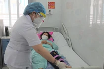 Gãy xương, đứt động mạch chỉ vì té ghế hay trượt chân 