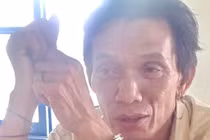 Gã cụt dùng nạng gỗ đánh chết bé gái vì va chạm giao thông