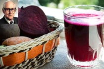 Bác sĩ lắc đầu với nước ép chữa ung thư trong 42 ngày