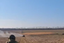 Bùng phát chiến tranh toàn diện, quân đội Ukraina tấn công Donbass