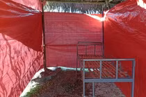 Thanh Hóa: Dựng lều cách ly người dân về quê ăn Tết