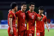 Voi chiến và Rồng vàng sẽ tạo ra một trận chung kết sớm điên rồ?