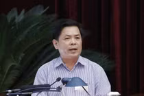 Bộ trưởng Bộ GTVT: Xem xét tiếp tục giảm phí, lệ phí cho vận tải