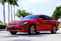 Giá xe ô tô hôm nay 30/12: Kia Optima thấp nhất ở mức 759 triệu đồng