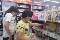 Phòng Giáo dục không muốn "mua chịu" sách của nhà xuất bản
