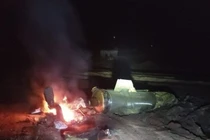 Quân đội Syria phóng tên lửa đạn đạo Tochka phá hủy xe chở dầu của thánh chiến