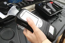 CSGT tạm dừng đo nồng độ cồn bằng phễu để ngừa lây virus corona