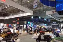 Thấm đòn Covid-19, thị trường xe máy giảm hơn 30% doanh số