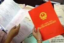 Khi nào thì vợ hoặc chồng được đứng tên riêng trong sổ đỏ?