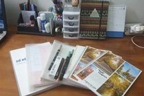 Mua sách vở, đồ dùng học tập chưa bao giờ khó khăn đến thế!