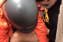 Hóa trang thợ điện để bắt ma túy