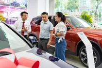 Hết ưu đãi phí trước bạ, xe nhập lại lấn át xe nội?