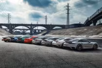 Porsche 911 Turbo: Kẻ thay đổi cuộc chơi siêu xe với động cơ tăng áp