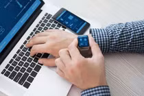 Đồng hồ thông minh hỗ trợ tập luyện thể thao