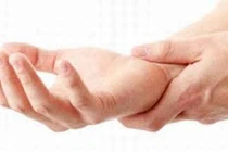 Đau cổ tay và ngón cái do viêm bao gân cơ