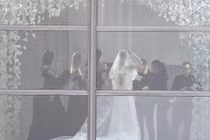 Dàn diễn viên và ngôi sao thể thao dự cưới Brooklyn Beckham