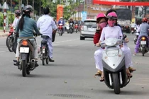 Tự động cảnh báo tốc độ