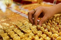 Vì sao giá vàng SJC cao hơn thế giới gần 8 triệu đồng/lượng?