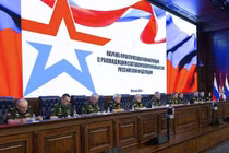 Quân đội Nga sẽ được trang bị vũ khí laser và siêu âm từ năm 2019