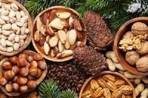 Hạt nhâm nhi ngày Tết hỗ trợ sức khỏe