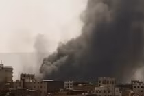 Không quân Liên quân Ả rập Xê út ồ ạt không kích vào thủ đô Sanaa của Yemen