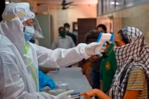 Đột biến virus Covid-19 lẩn trốn hệ miễn dịch, lây lan nhanh