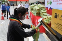 Trường ĐH đầu tiên mở cây "ATM gạo" hỗ trợ người khó khăn