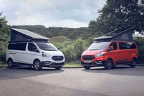 Ford Transit Custom Nugget phiên bản Active và Trail.