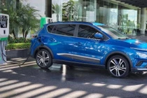 Hạ tầng trạm sạc ô tô điện đang là vấn đề nóng không chỉ với Việt Nam mà cả những nước muốn phát triển ô tô điện. Tại Việt Nam hiện nay, nhiều địa điểm cũng đã được triển khai lắp đặt trạm sạc cho cả xe PHEV lẫn BEV. Tuy nhiên, hầu hết các trạm sạc đã đượ