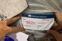 4 tấn hàng nghi nhập lậu qua sân bay Tân Sơn Nhất