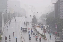 Cuối tuần miền Bắc mưa phùn kèm sương mù, trời nồm ẩm.