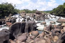 Du khách bị lũ cuốn tử vong trên sông Đông Nai khi đi chơi thác nước