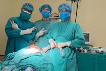 Tạo hình lấy lại khuôn mặt cho bệnh nhân ung thư vòm khẩu cái