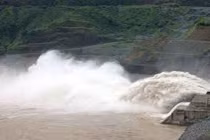 Quả bom từ những hồ đập cũ, xuống cấp