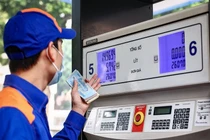 Bộ Công thương đề xuất 3 giải pháp hạ nhiệt giá xăng, dầu