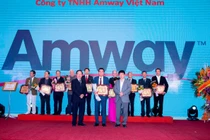 Amway Việt Nam nhận bằng khen của Bộ Y tế