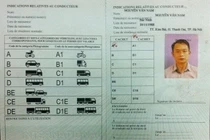 Nộp hồ sơ xin cấp giấy phép lái xe quốc tế qua mạng, thực hiện thế nào?