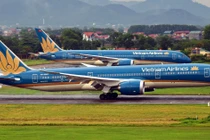 Vietnam Airlines giảm “sốc” lương lãnh đạo, 40% máy bay phải “đắp chiếu”