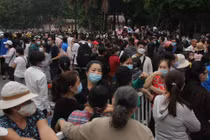 Tiễn biệt Chí Tài, người dân nhớ mãi về hình ảnh người nghệ sỹ hiền hậu, thân tình