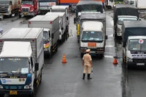 Thủ tướng yêu cầu bỏ ngay ‘giấy phép con’ cản trở lưu thông, hạn chót chiều 28.8